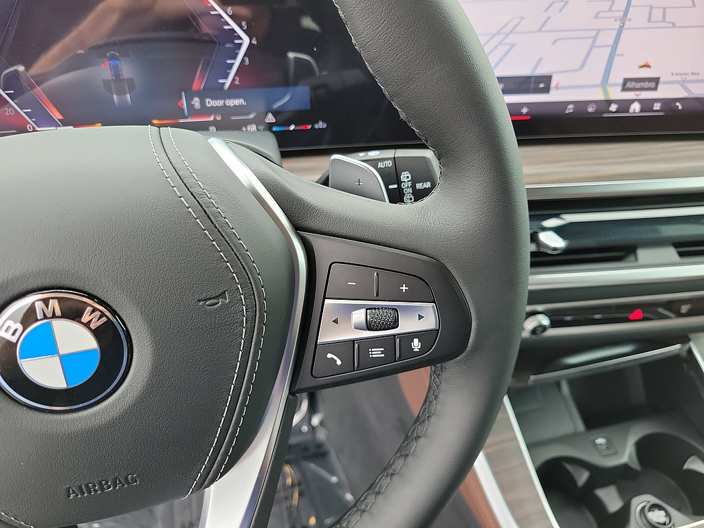 New 2026 BMW X5 sDrive40i w/ Parking Assistance Package RWD image 26