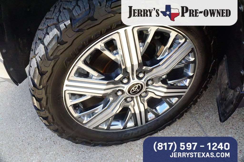 Used 2024 Toyota Sequoia Capstone AWD/4WD image 9
