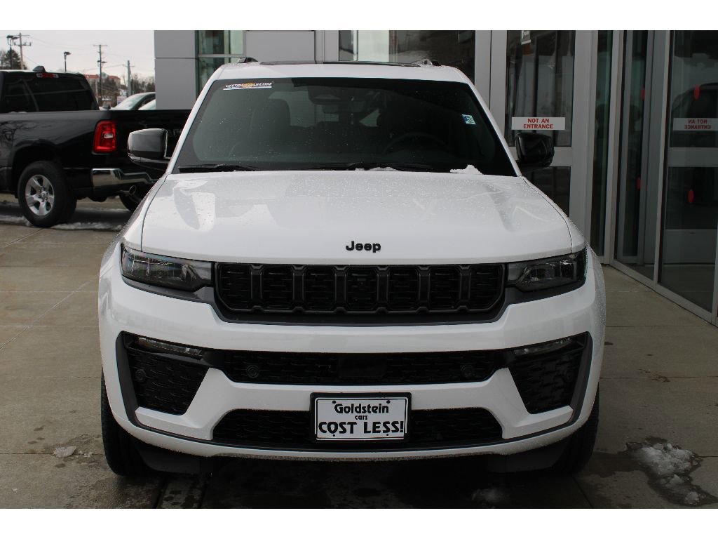 New 2026 Jeep Grand Cherokee Limited AWD/4WD image 2