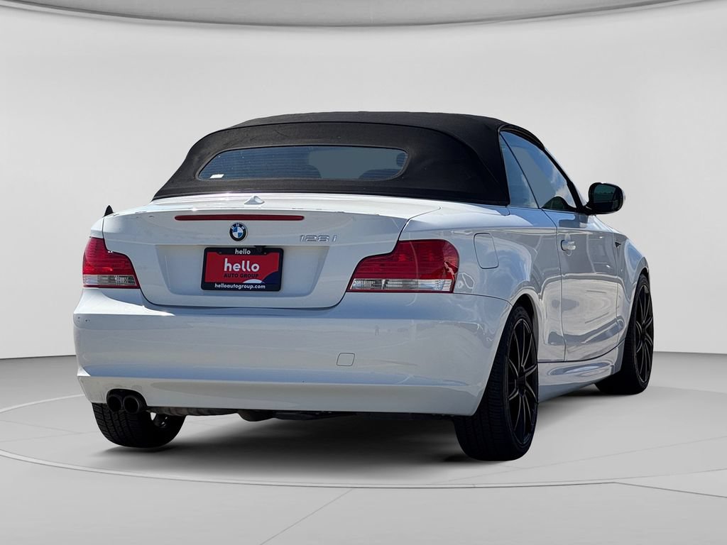 Used 2010 BMW 128i Convertible RWD image 33