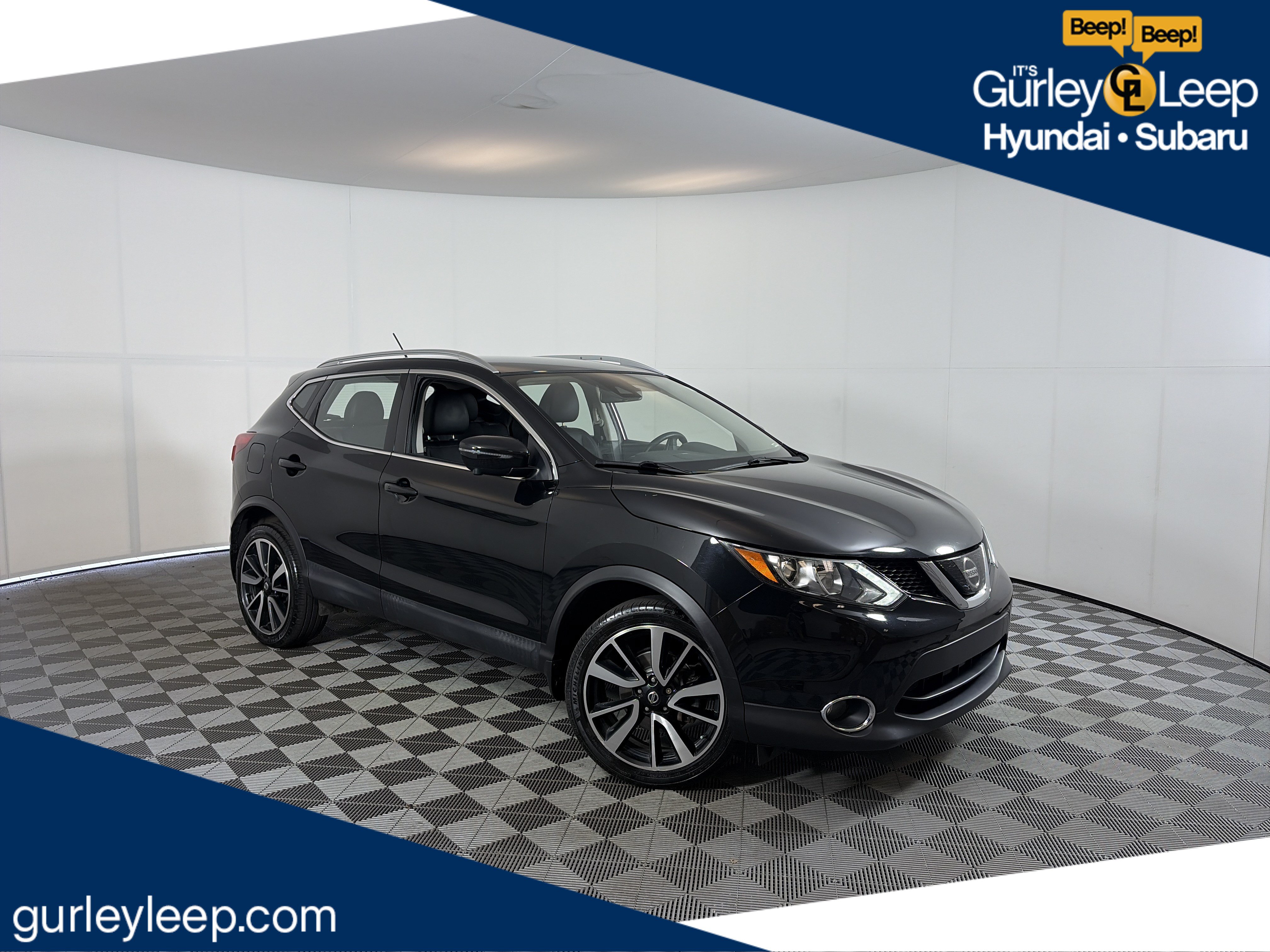 Used 2019 Nissan Rogue Sport SL AWD/4WD image 1