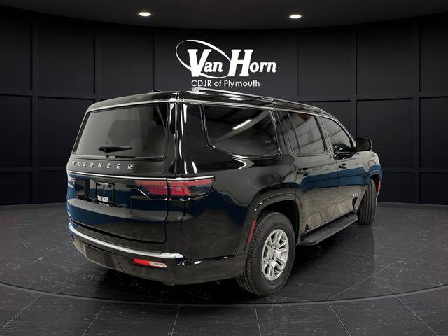 Used 2023 Jeep Wagoneer 4WD image 3