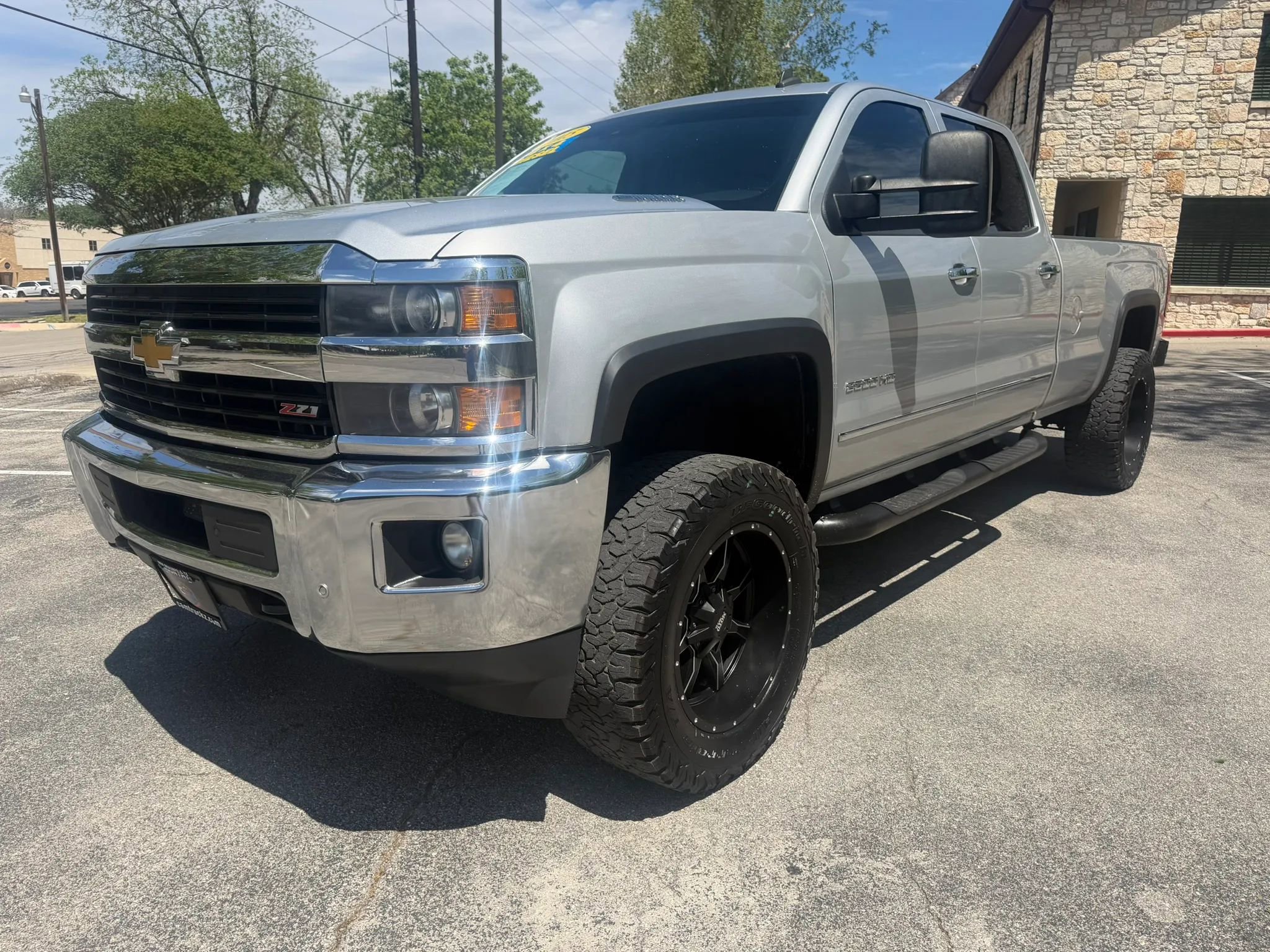 Used 2015 Chevrolet Silverado 2500 LTZ w/ Duramax Plus Package AWD/4WD image 1