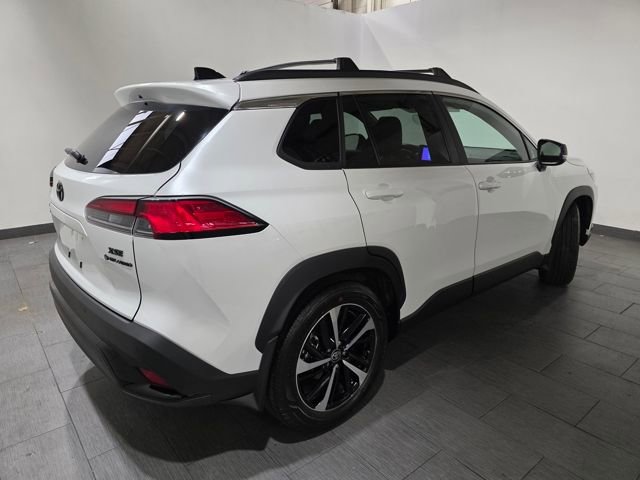 Used 2025 Toyota Corolla Cross XSE w/ Convenience Package image 5