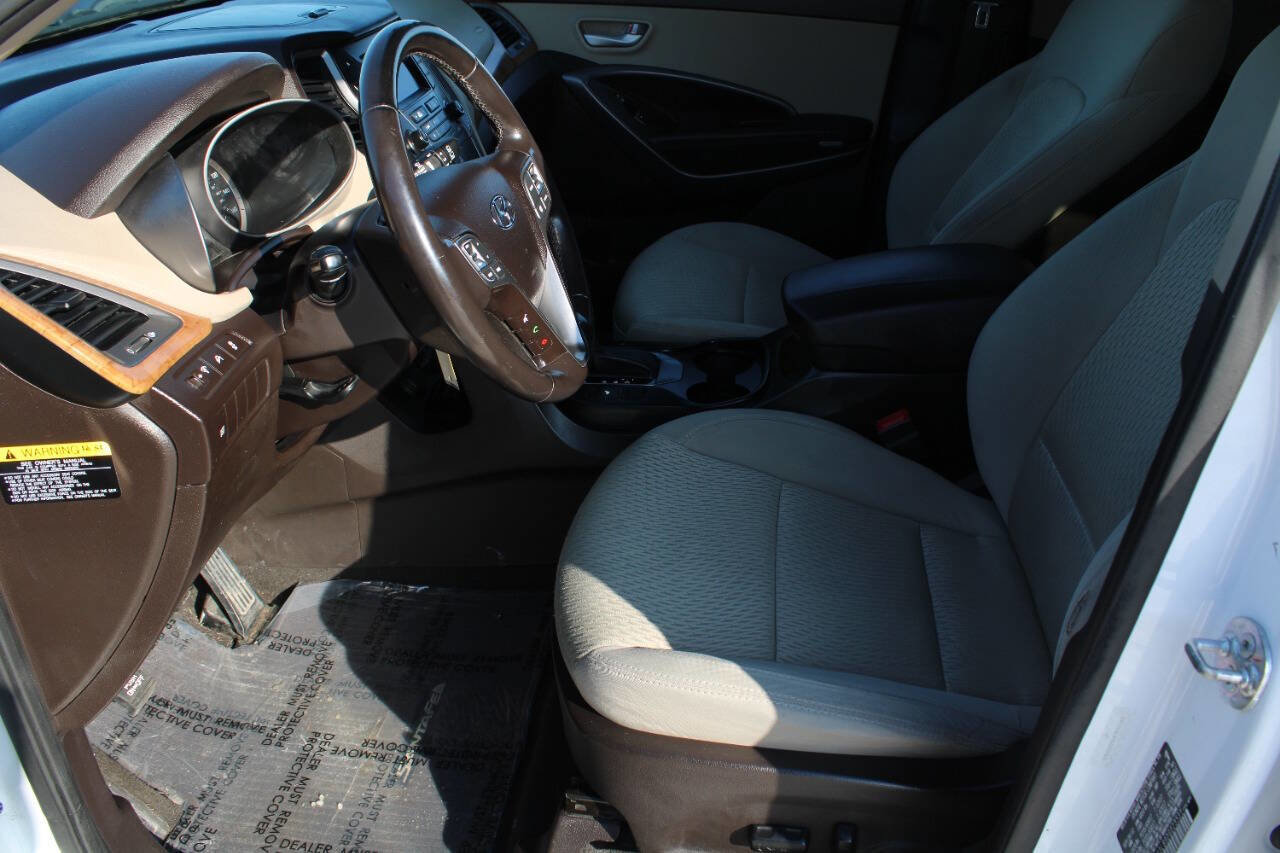 Used 2013 Hyundai Santa Fe Sport w/ Popular Equipment Pkg image 12