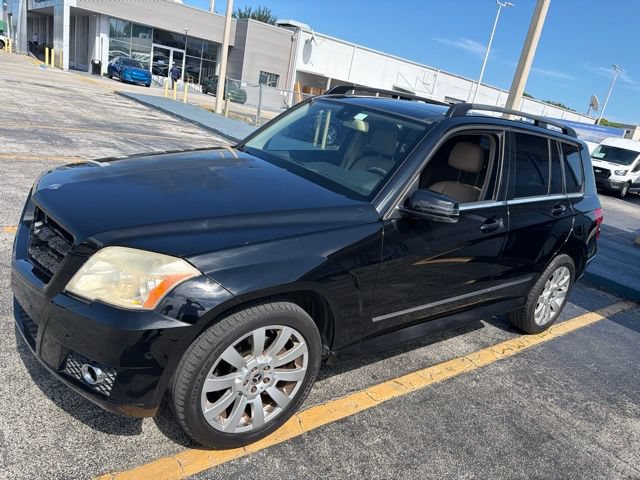 Used 2010 Mercedes-Benz GLK 350 2WD image 1