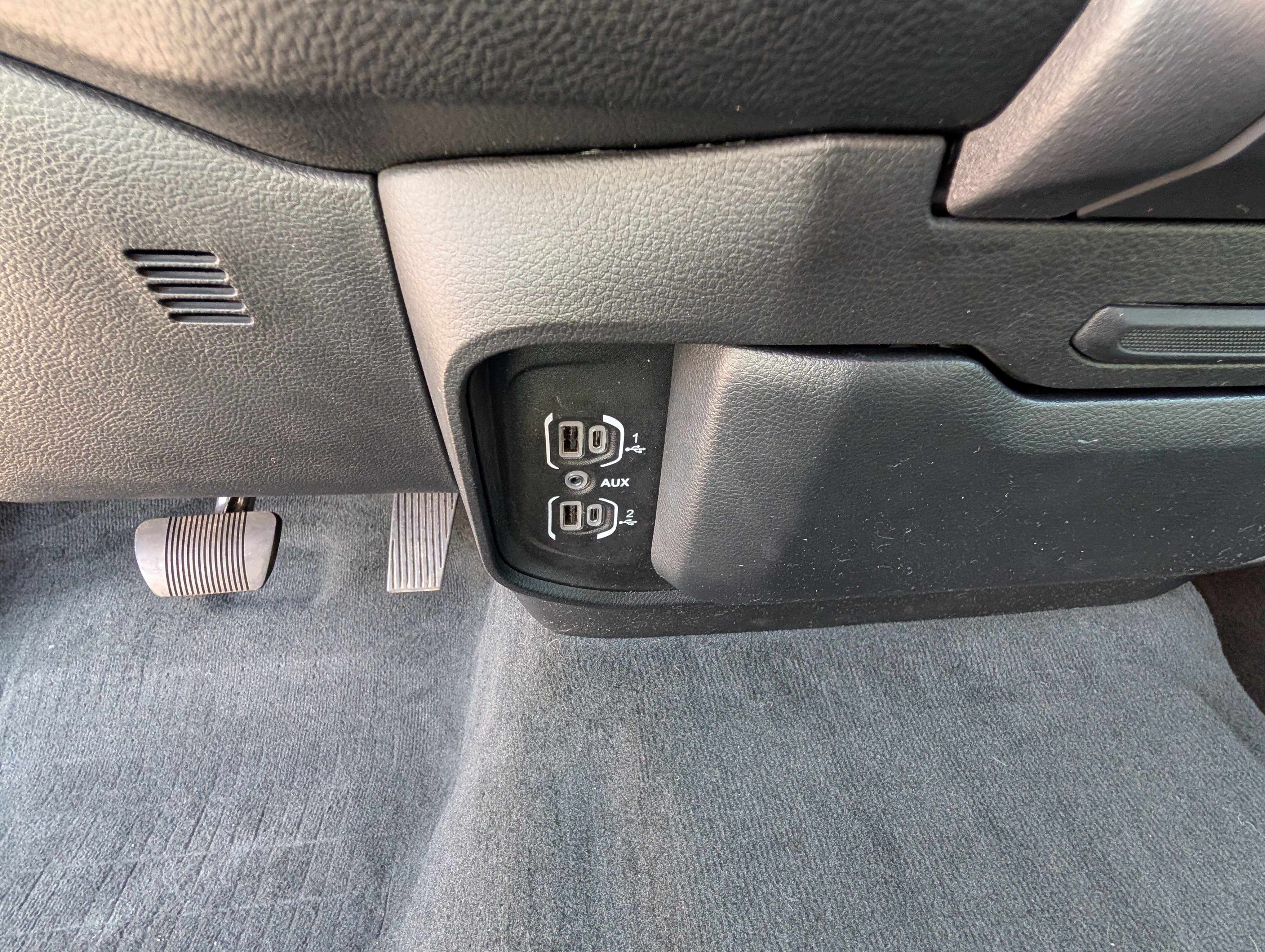 Used 2021 RAM 1500 Big Horn AWD/4WD image 28