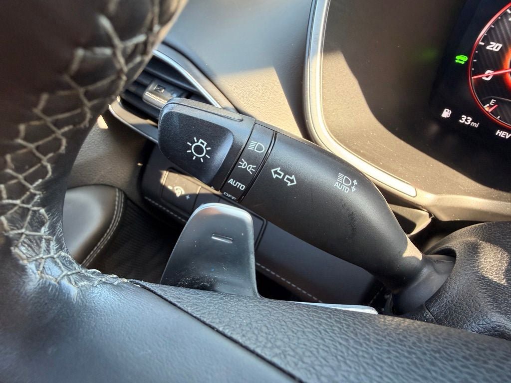 Used 2023 Hyundai Santa Fe Limited AWD/4WD image 17