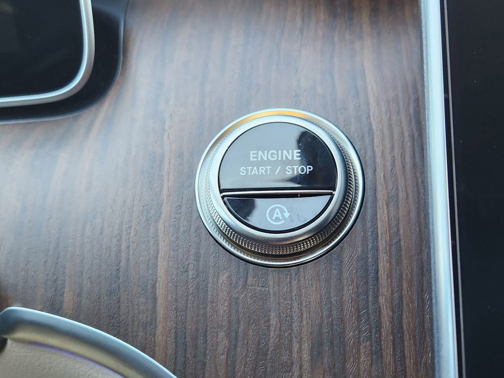 Used 2026 Mercedes-Benz C 300 4MATIC Sedan image 20