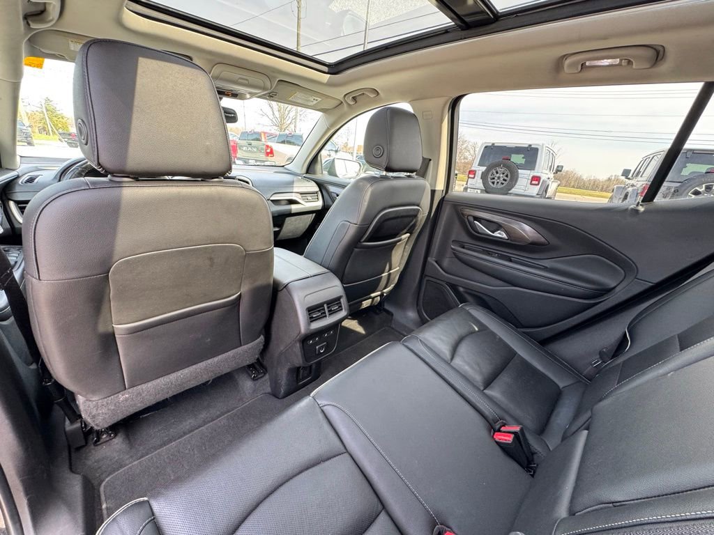 Used 2018 GMC Terrain Denali w/ Advanced Safety Package image 14