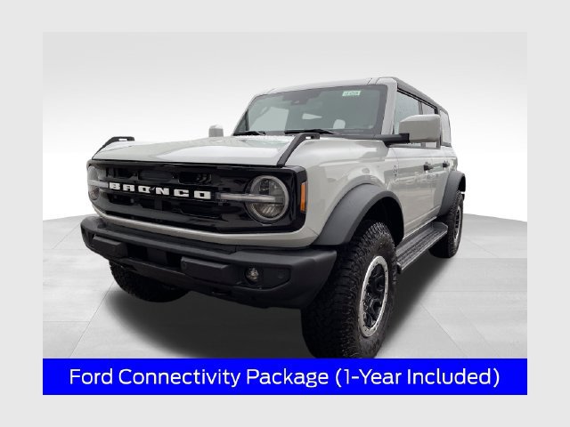 New 2026 Ford Bronco Outer Banks w/ Sasquatch Package