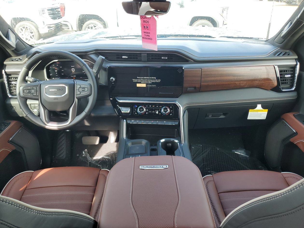 New 2026 GMC Sierra 3500 Denali Ultimate AWD/4WD image 13