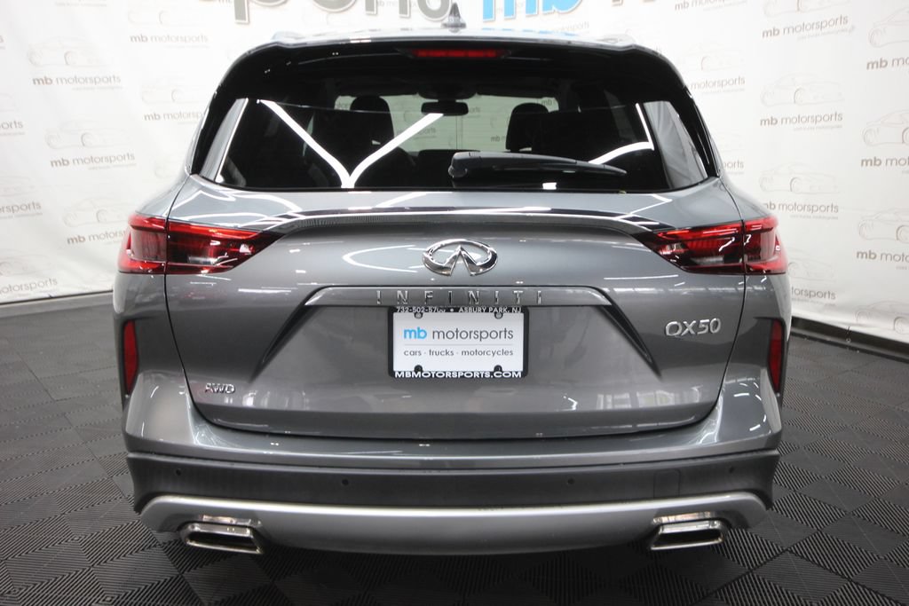 Used 2019 INFINITI QX50 Essential w/ Premium Heat Package AWD/4WD image 5