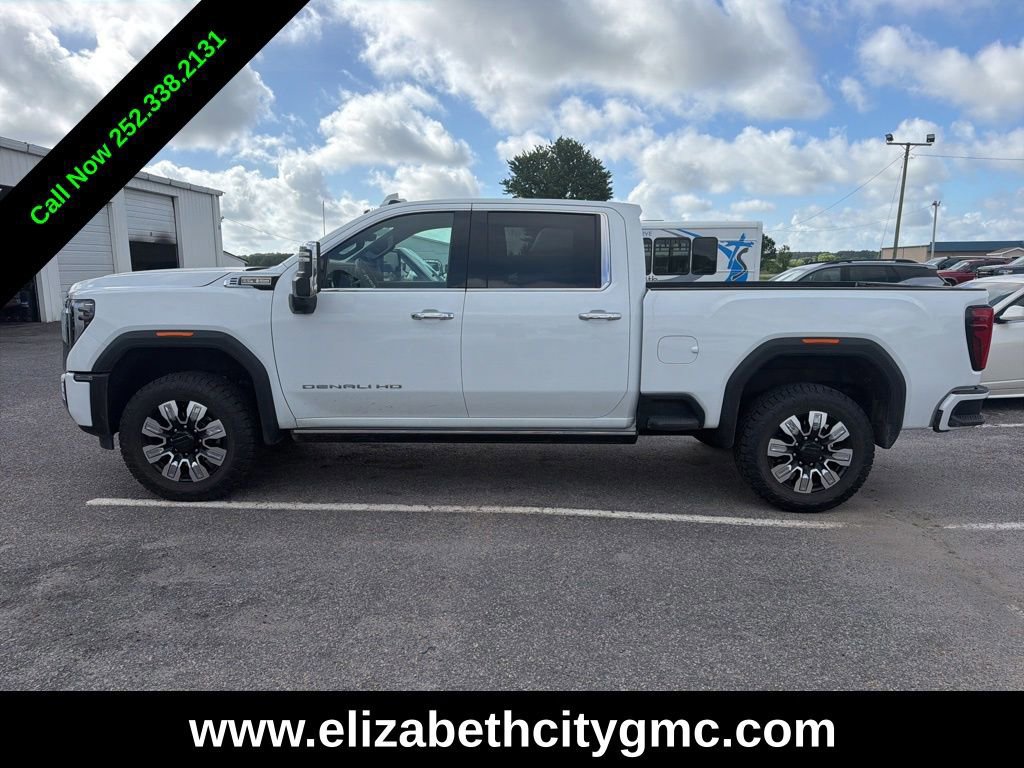 Used 2025 GMC Sierra 2500 Denali w/ Technology Package AWD/4WD image 6