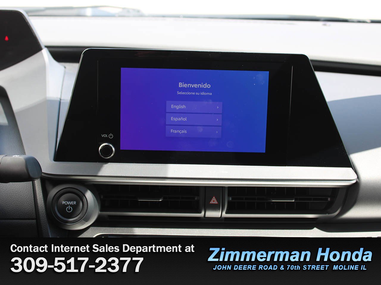 Used 2023 Toyota Prius LE FWD image 15