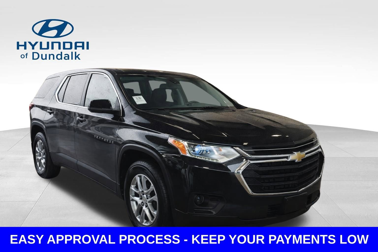 Used 2021 Chevrolet Traverse LS AWD/4WD image 3