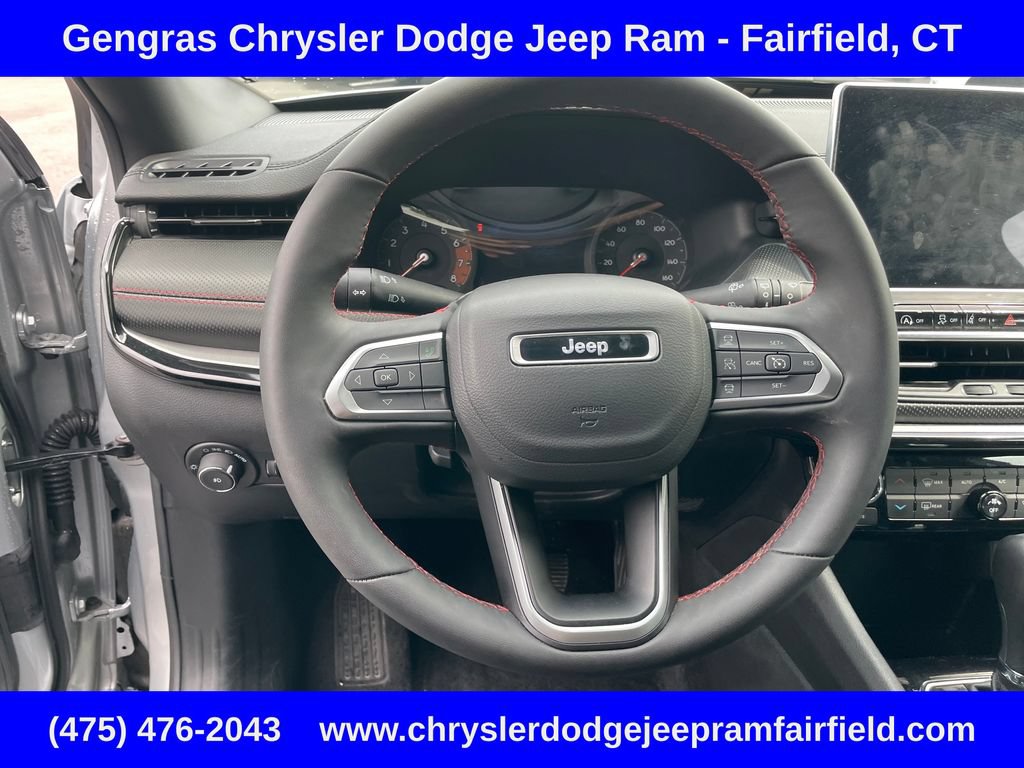 Certified 2025 Jeep Compass Trailhawk w/ Sun & Sound Group AWD/4WD image 47