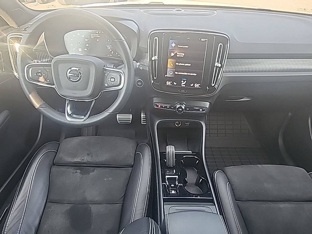 Used 2022 Volvo XC40 T5 R-Design w/ Advanced Package AWD/4WD image 22