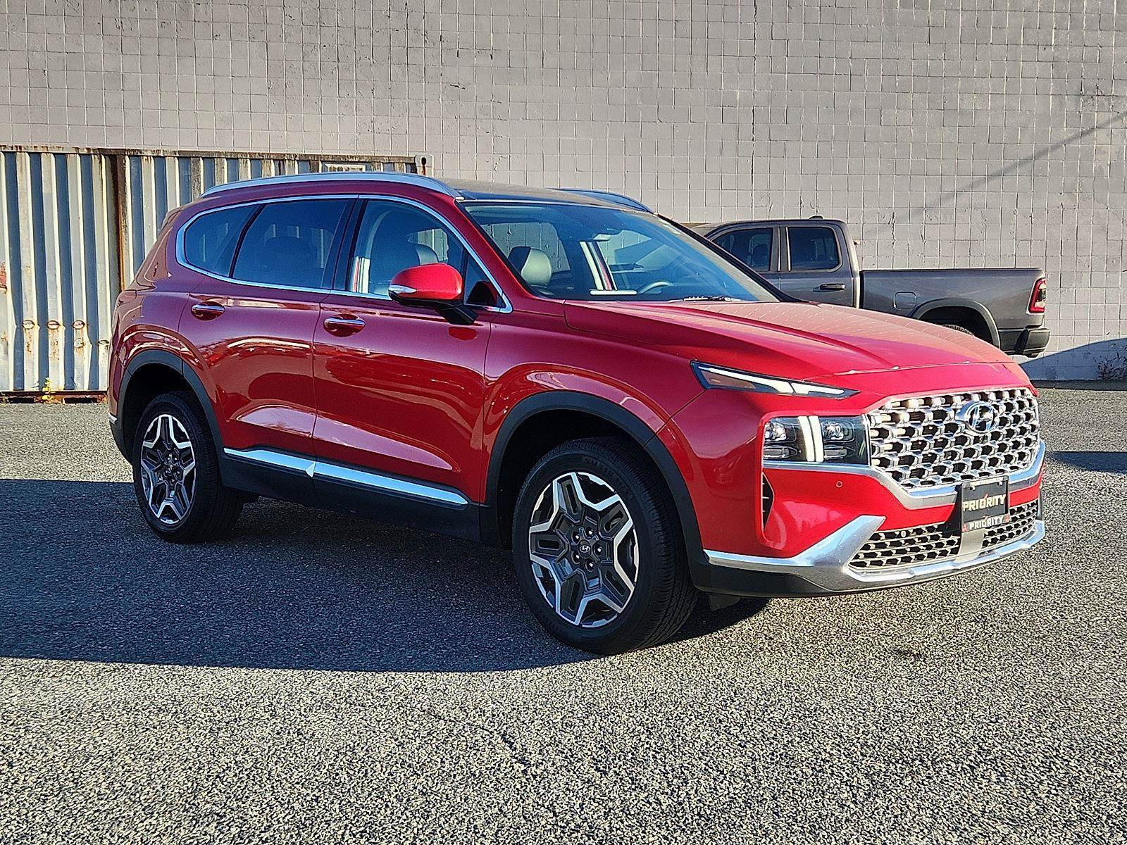 Used 2023 Hyundai Santa Fe Limited image 3