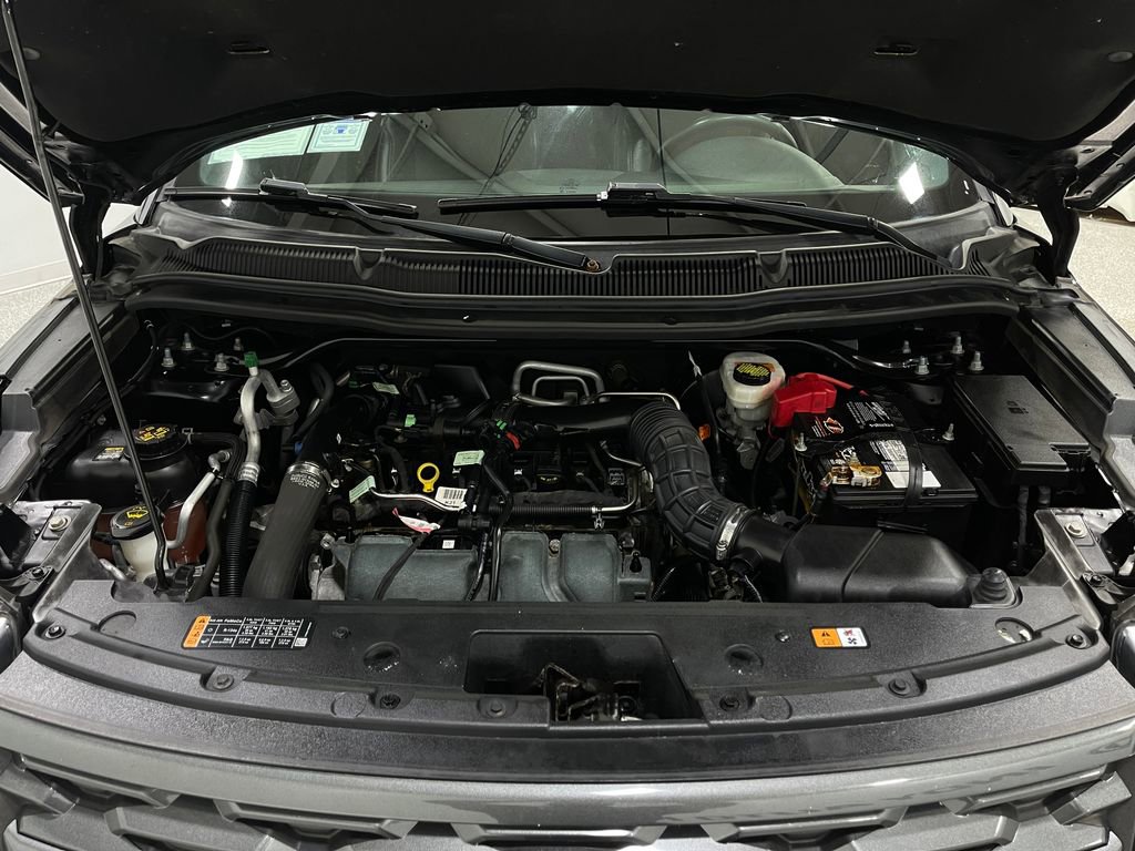 Used 2019 Ford Explorer XLT w/ Equipment Group 202A image 28