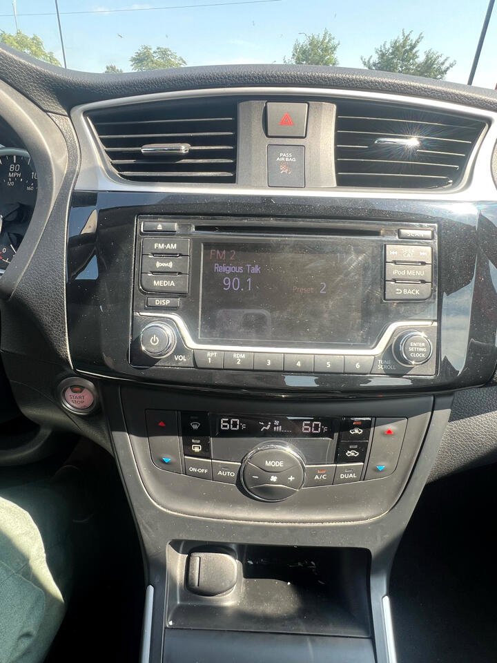 Used 2018 Nissan Sentra SV image 14