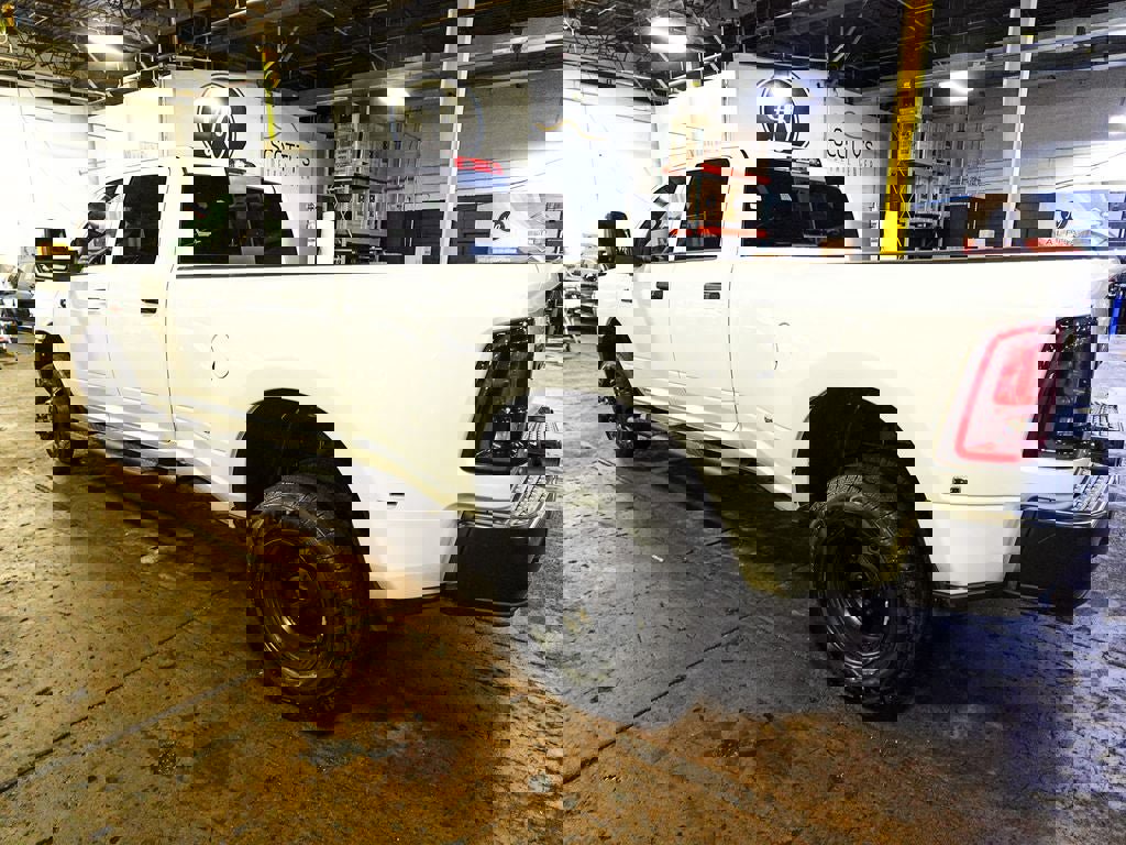 New 2026 RAM 3500 Tradesman AWD/4WD image 4