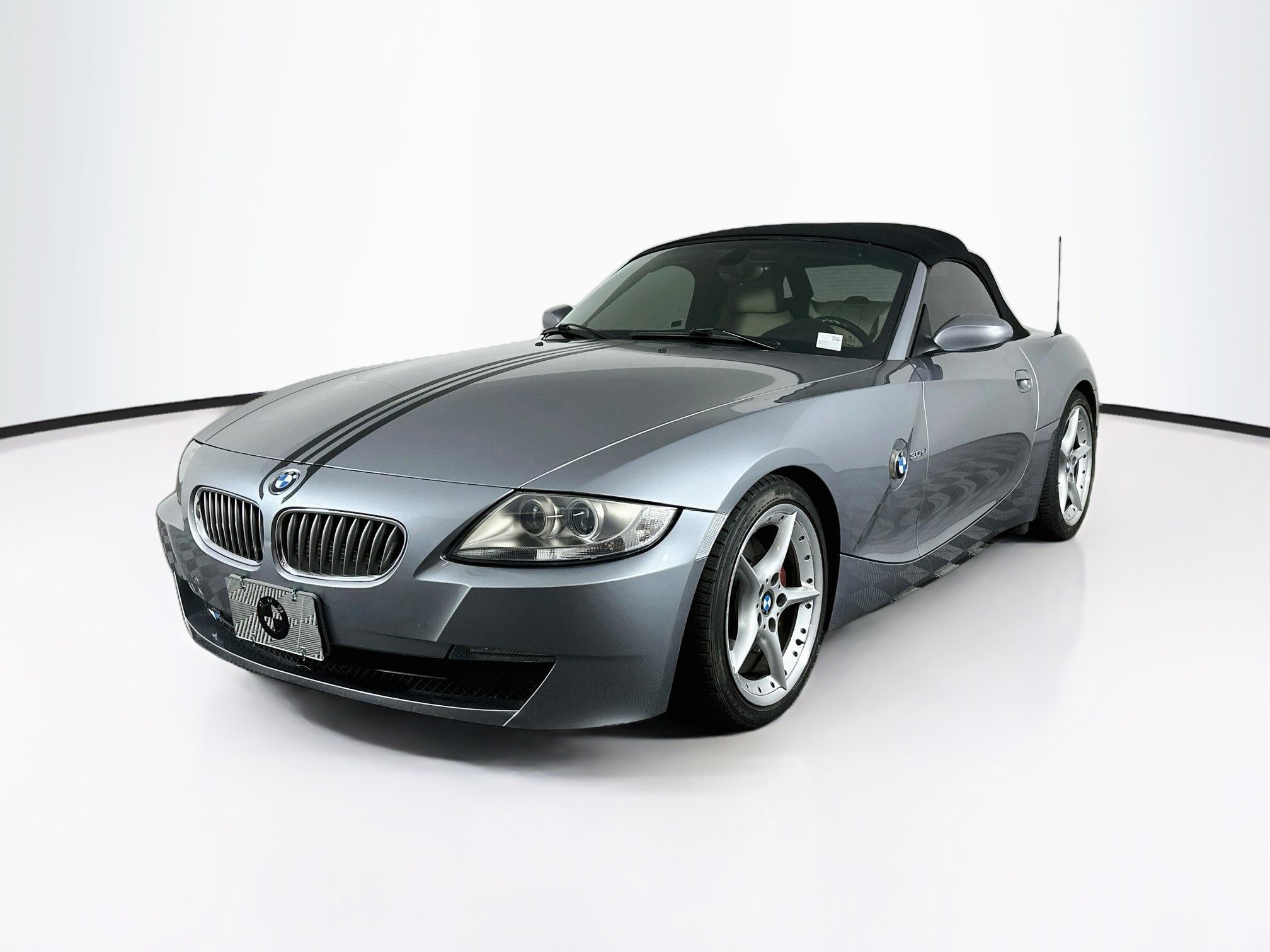 Used 2006 BMW Z4 3.0si RWD image 3