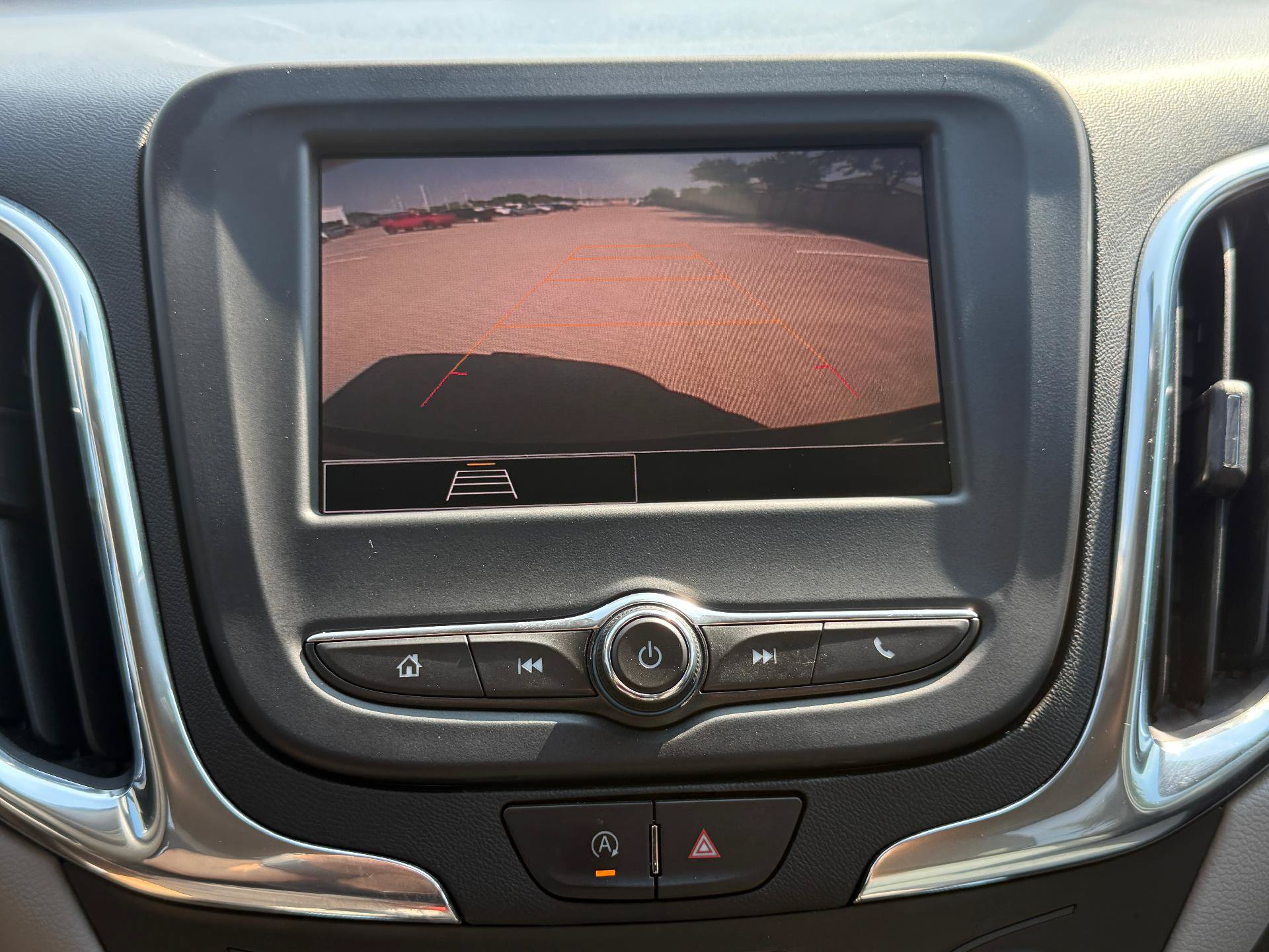 Used 2023 Chevrolet Equinox LS w/ LS Convenience Package FWD image 15