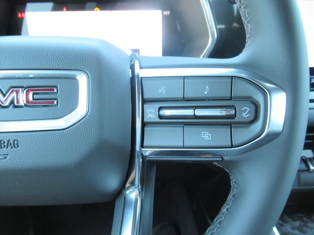 New 2026 GMC Canyon Elevation w/ Convenience Package RWD image 22