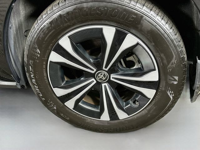 Used 2023 Toyota bZ4X AWD w/ Weather Package image 31