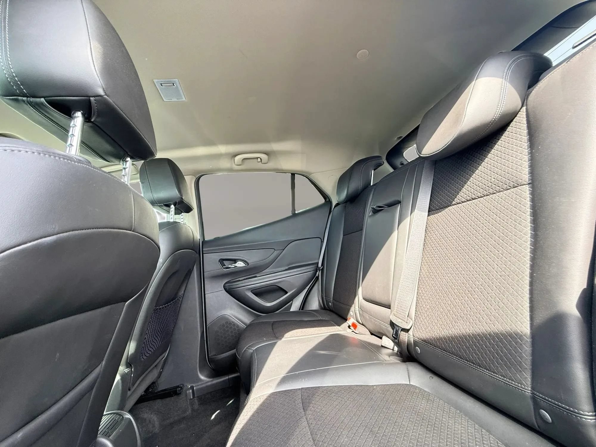 Used 2018 Buick Encore Preferred FWD image 15