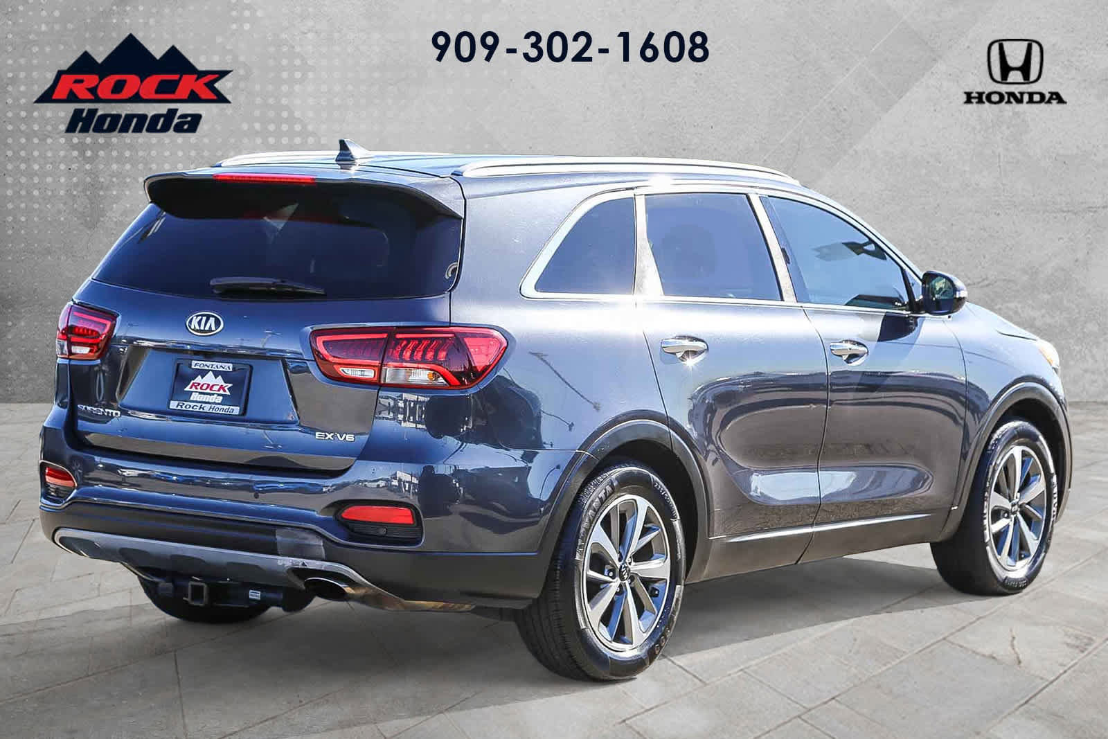 Used 2019 Kia Sorento EX image 6
