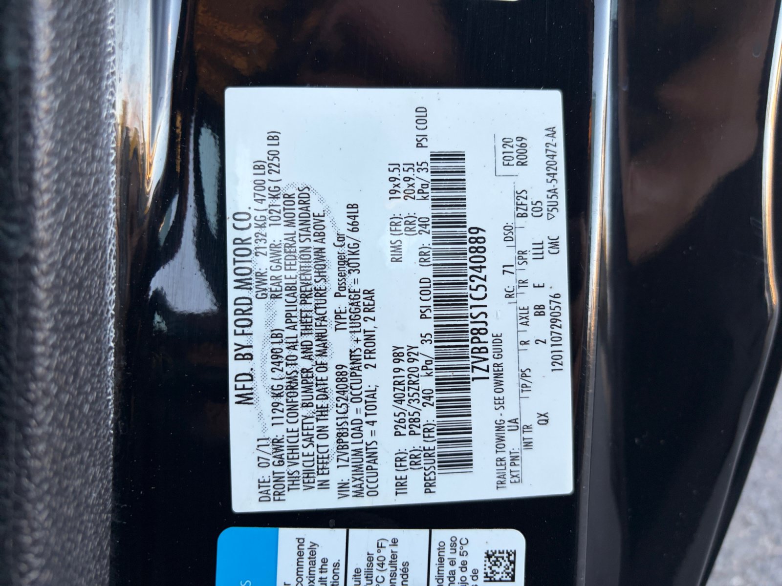 Used 2012 Ford Mustang Shelby GT500 w/ SVT Performance Pkg RWD image 34