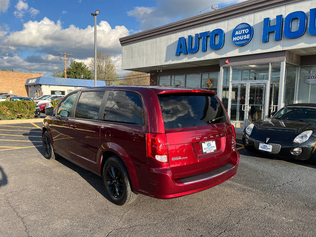 Used 2019 Dodge Grand Caravan GT image 11
