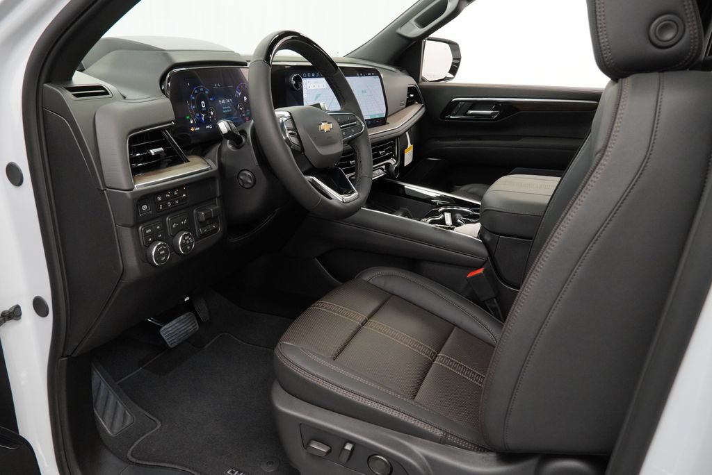 New 2026 Chevrolet Suburban High Country AWD/4WD image 11