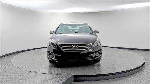 Used 2017 Hyundai Sonata SE image 12