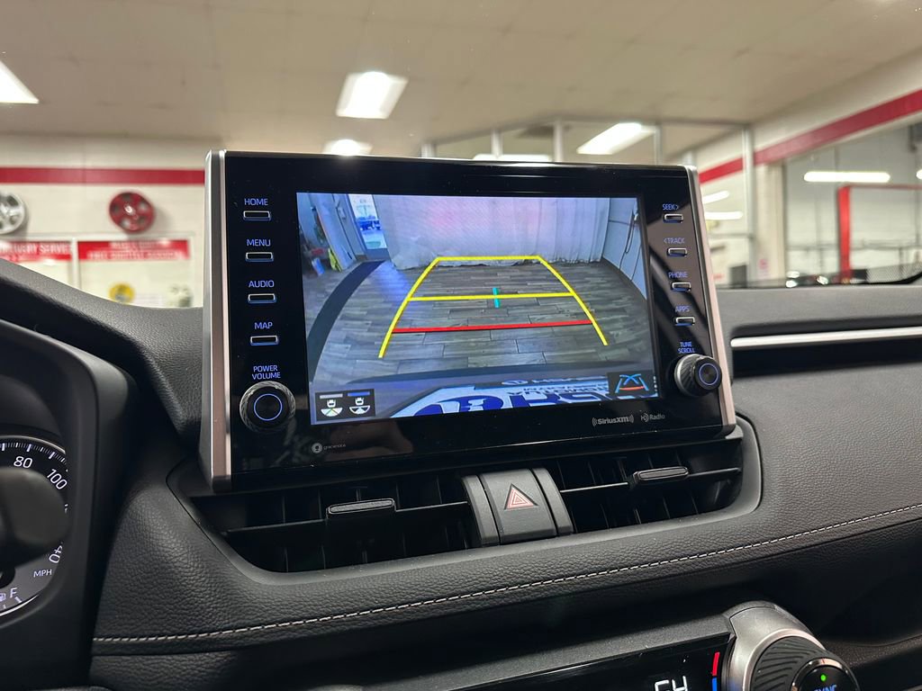 Used 2022 Toyota RAV4 XLE image 27