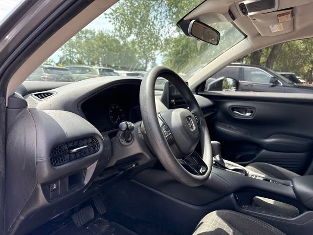 Used 2025 Honda HR-V LX image 15