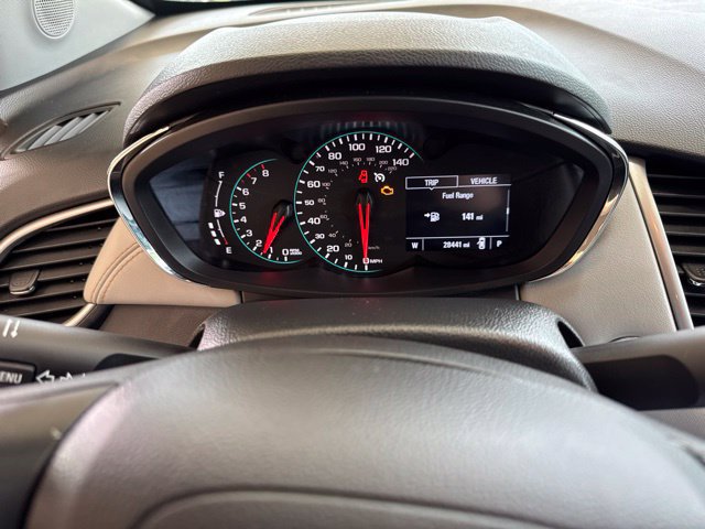 Used 2022 Chevrolet Trax LT w/ LT Convenience Package AWD/4WD image 16