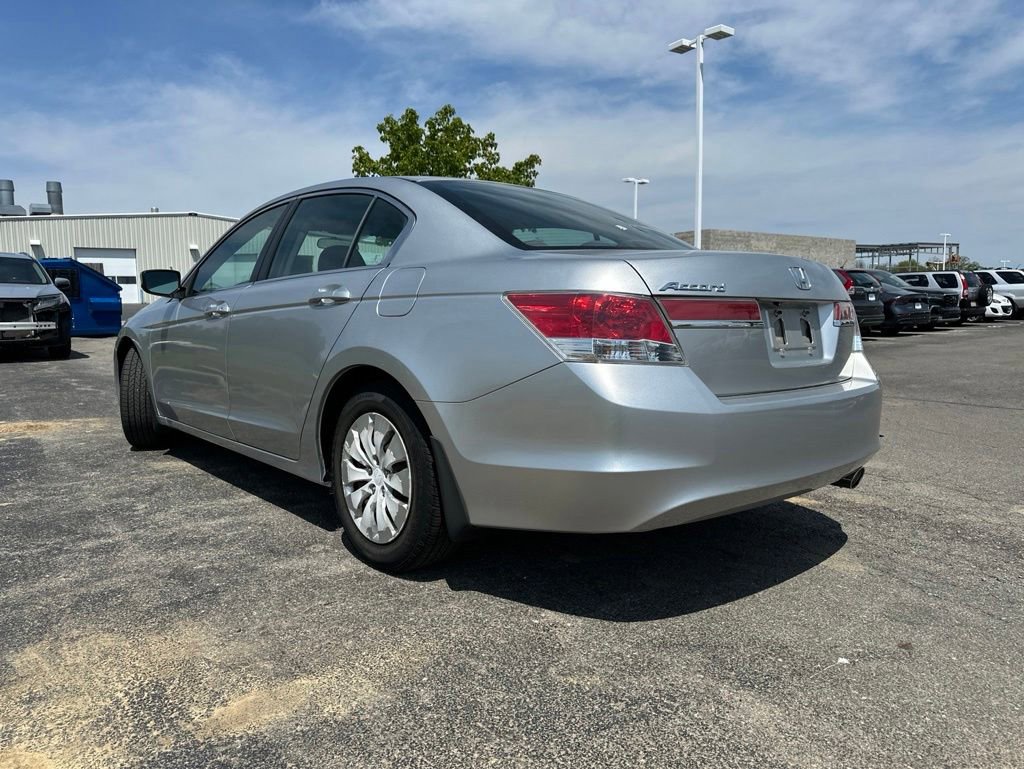 Used 2011 Honda Accord LX image 7