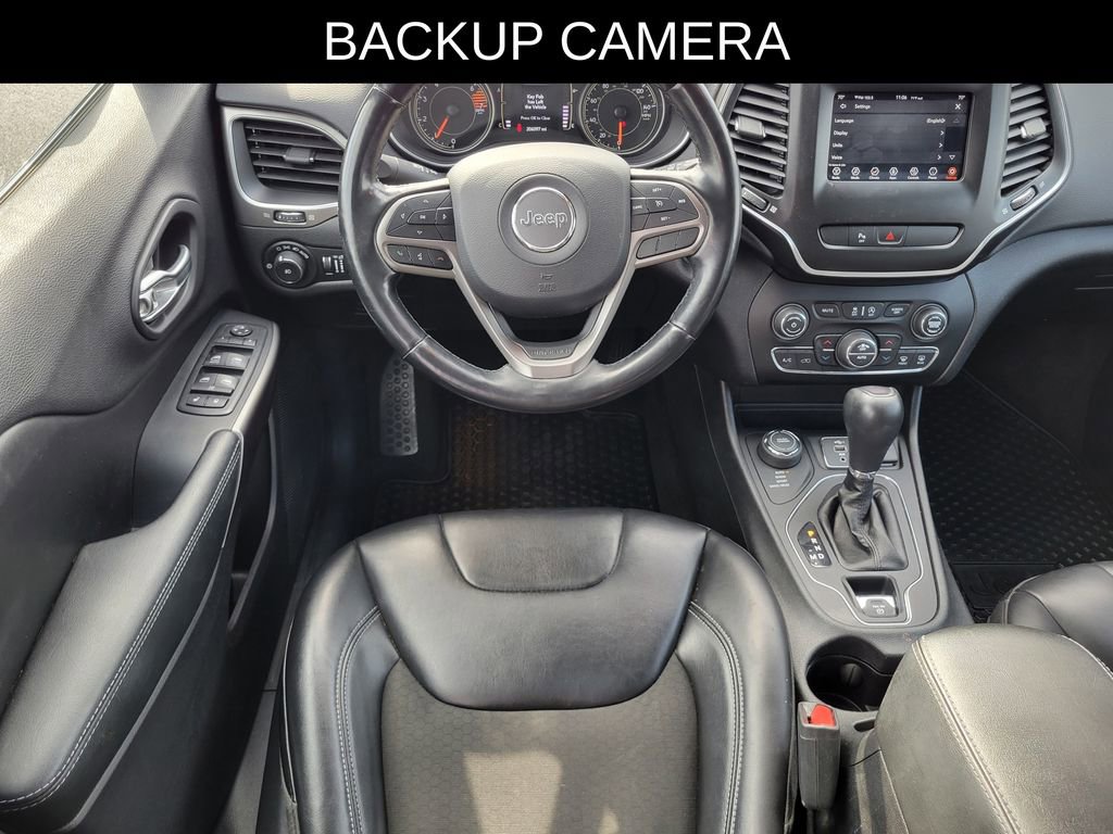 Used 2020 Jeep Cherokee Latitude Plus w/ Comfort/Convenience Group image 9