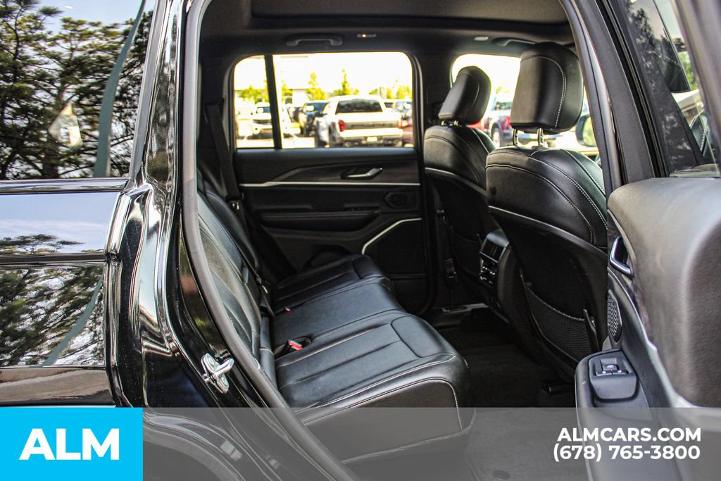 Used 2024 Jeep Grand Cherokee Limited 4xe AWD/4WD image 18