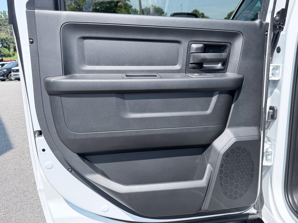 New 2026 RAM 3500 Tradesman AWD/4WD image 28