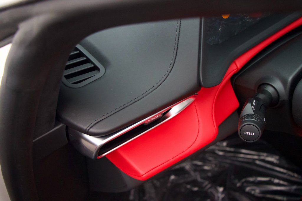 Used 2025 Lotus Emira image 16