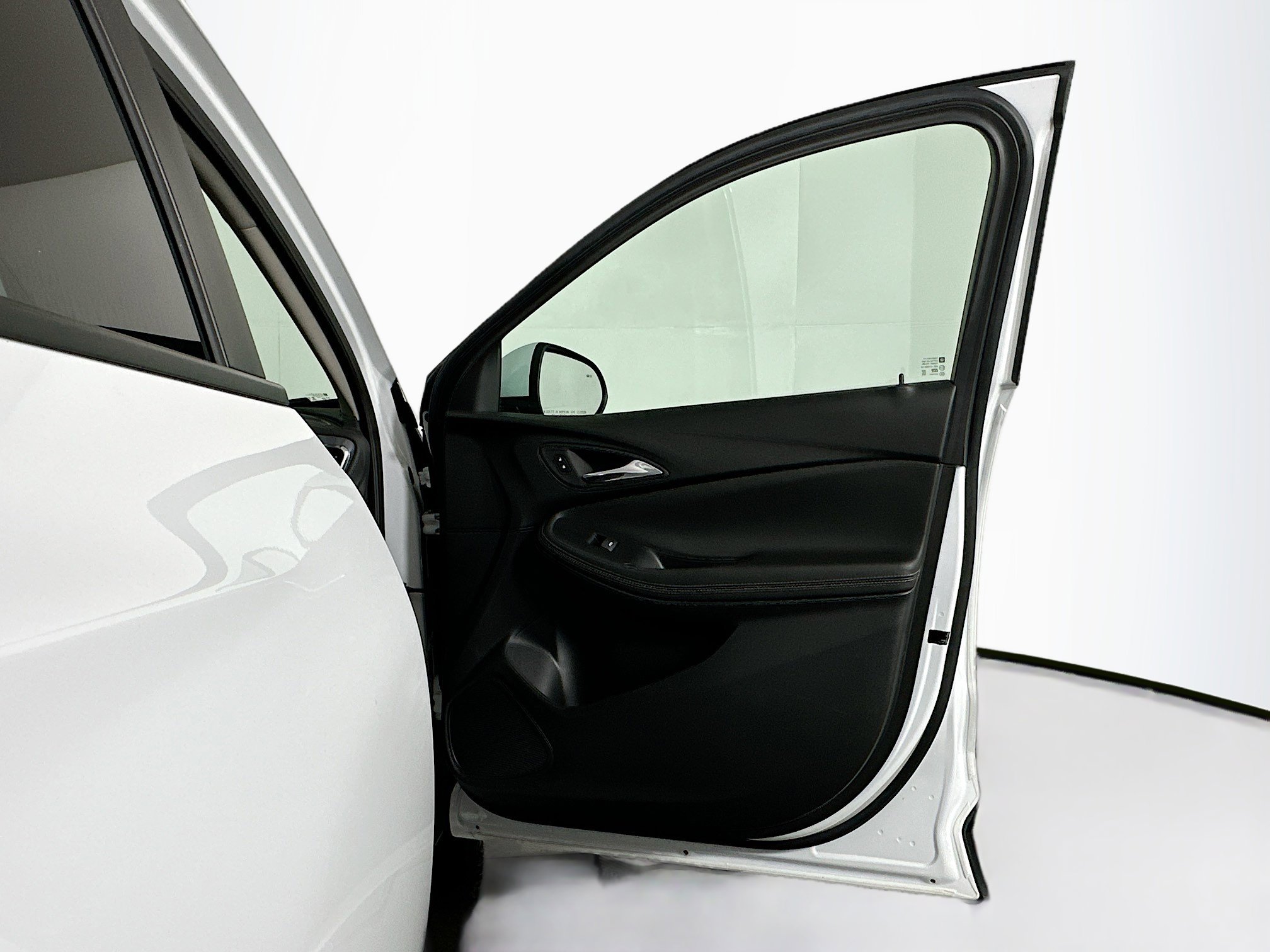 Used 2025 Buick Encore GX Preferred image 30