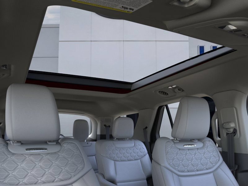 New 2026 Ford Explorer Platinum w/ LUX Leather Package AWD/4WD image 22