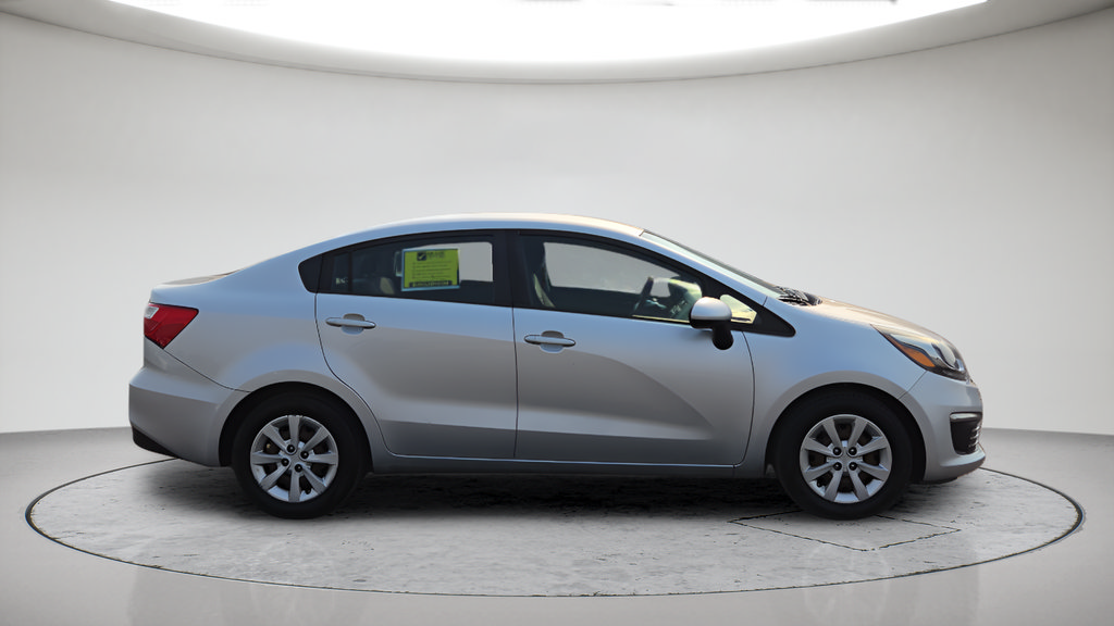 Used 2017 Kia Rio LX w/ Power Package FWD image 9