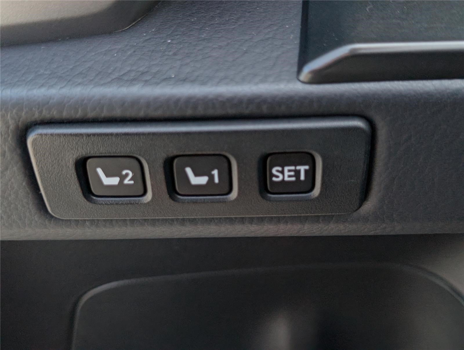 Used 2023 Lexus GX 460 Premium w/ Premium Plus Package AWD/4WD image 22