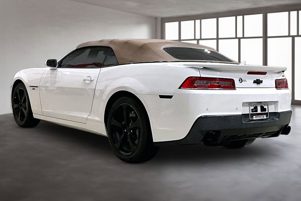 Used 2015 Chevrolet Camaro SS w/ RS Package RWD image 13