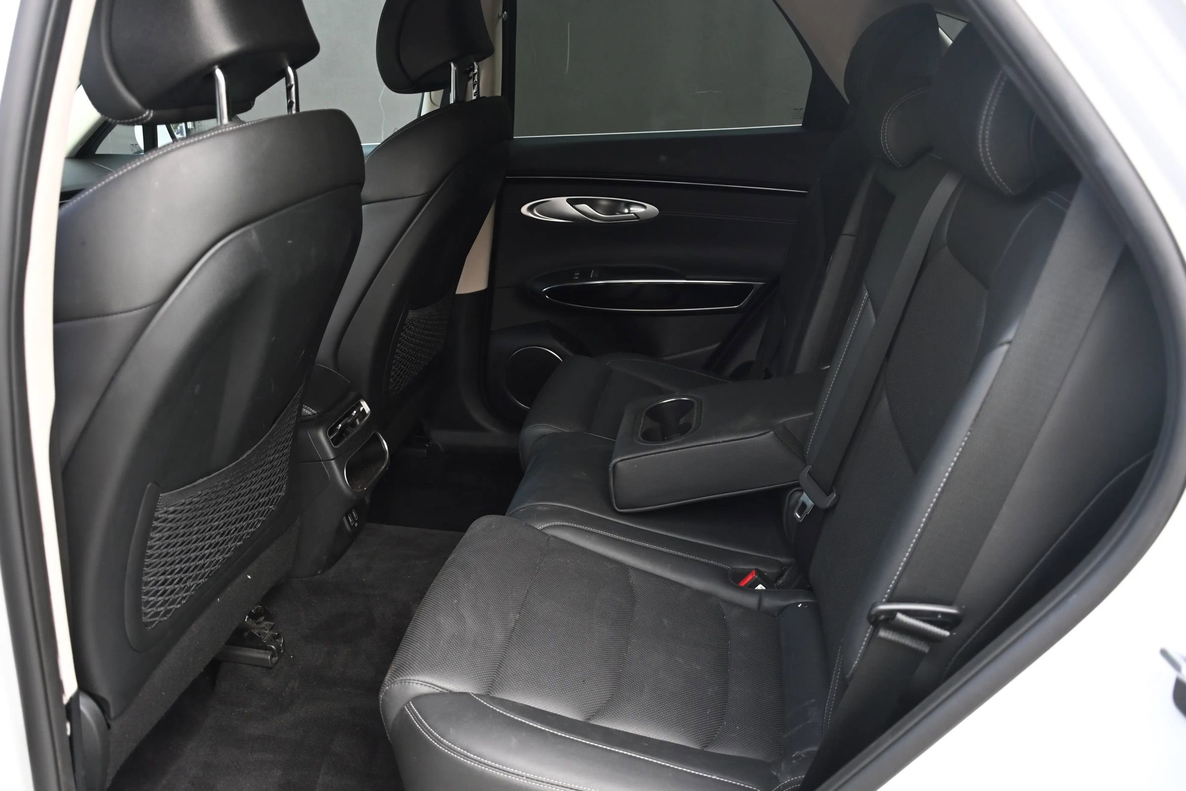 Used 2025 Genesis GV70 2.5T image 21